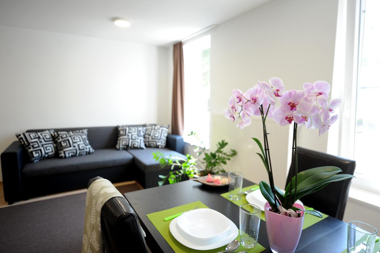 سولنوك Tiszaliget Apartman Es Szallo المظهر الخارجي الصورة