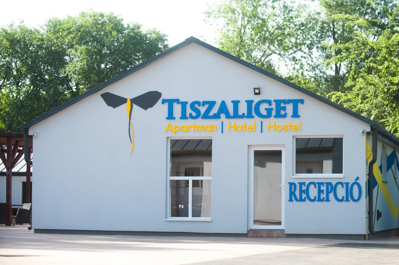 سولنوك Tiszaliget Apartman Es Szallo المظهر الخارجي الصورة